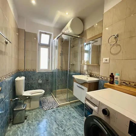 21 Square Oasis Apartament *